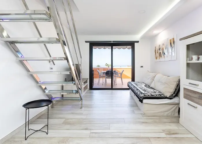 Playa Vistas With Breathtaking Sea View, Only 100 M To The Sea, Heated Pool, Aircondition, Wifi Apartman