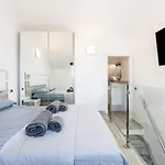Playa Vistas With Breathtaking Sea View, Only 100 M To The Sea, Heated Pool, Aircondition, Wifi Playa de las Americas (Tenerife)