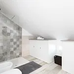Playa Vistas With Breathtaking Sea View, Only 100 M To The Sea, Heated Pool, Aircondition, Wifi * Playa de las Americas (Tenerife)