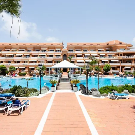 Playa Vistas With Breathtaking Sea View, Only 100 M To The Sea, Heated Pool, Aircondition, Wifi *