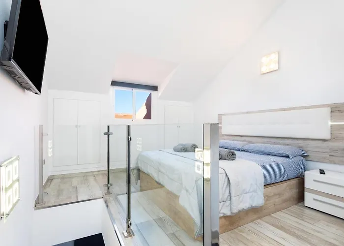 Playa Vistas With Breathtaking Sea View, Only 100 M To The Sea, Heated Pool, Aircondition, Wifi פלאייה דה לאס אמריקס