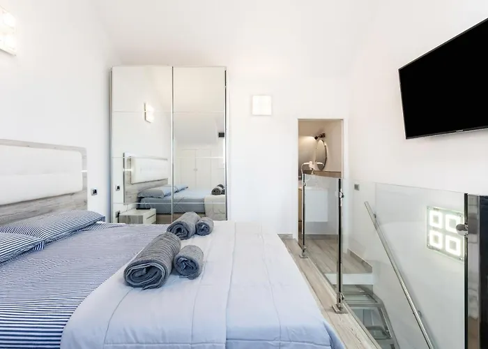 Playa Vistas With Breathtaking Sea View, Only 100 M To The Sea, Heated Pool, Aircondition, Wifi פלאייה דה לאס אמריקס