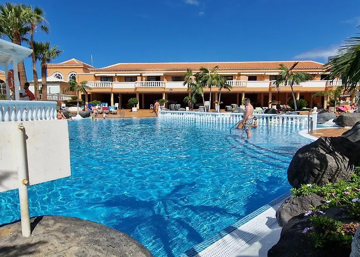 Playa Vistas With Breathtaking Sea View, Only 100 M To The Sea, Heated Pool, Aircondition, Wifi 플라야데라스아메리카스