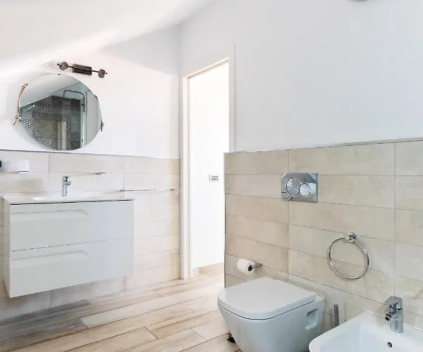 아파트 Playa Vistas With Breathtaking Sea View, Only 100 M To The Sea, Heated Pool, Aircondition, Wifi