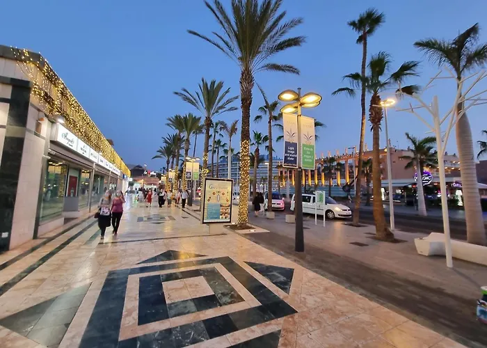 Playa Vistas With Breathtaking Sea View, Only 100 M To The Sea, Heated Pool, Aircondition, Wifi 아파트